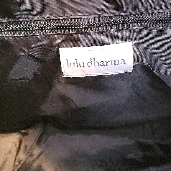 Lulu Dharma Weekender Tote - Picture 9 of 12